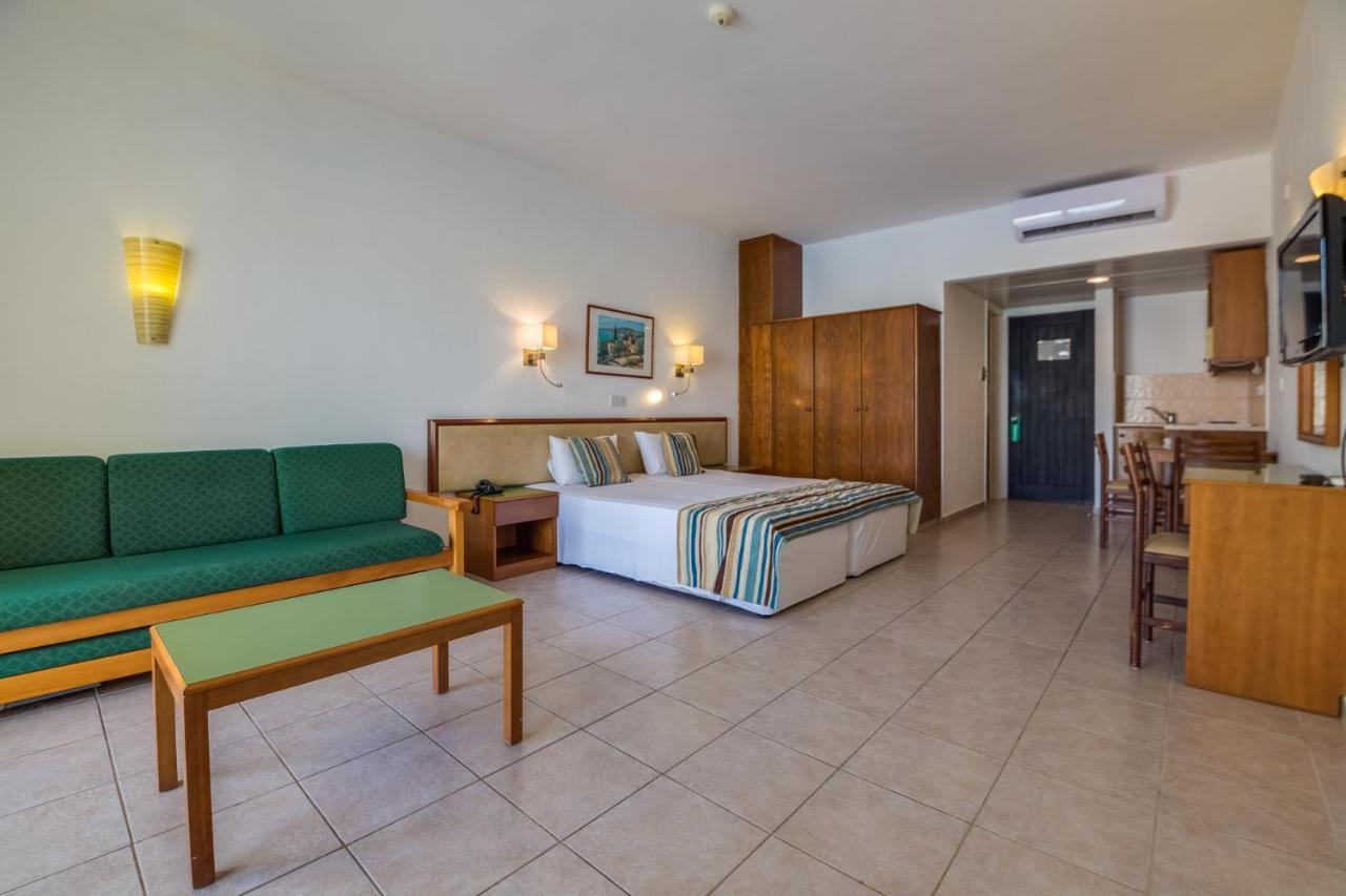 Panas Villas Ayia Napa Exterior foto